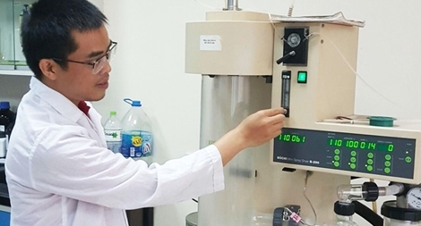 Bào chế phụ phẩm gia cầm thành thực phẩm chức năng hỗ trợ điều trị bệnh xương khớp